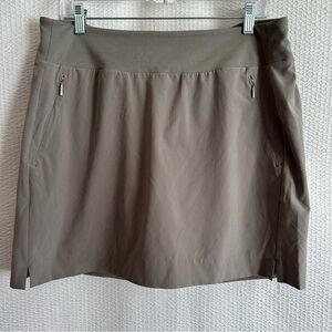 Athleta Soho Arbor Women’s Green Skirt Skort Size: 14